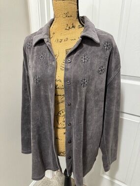 Vintage Velvet Embroidered Snowflake Shacket
